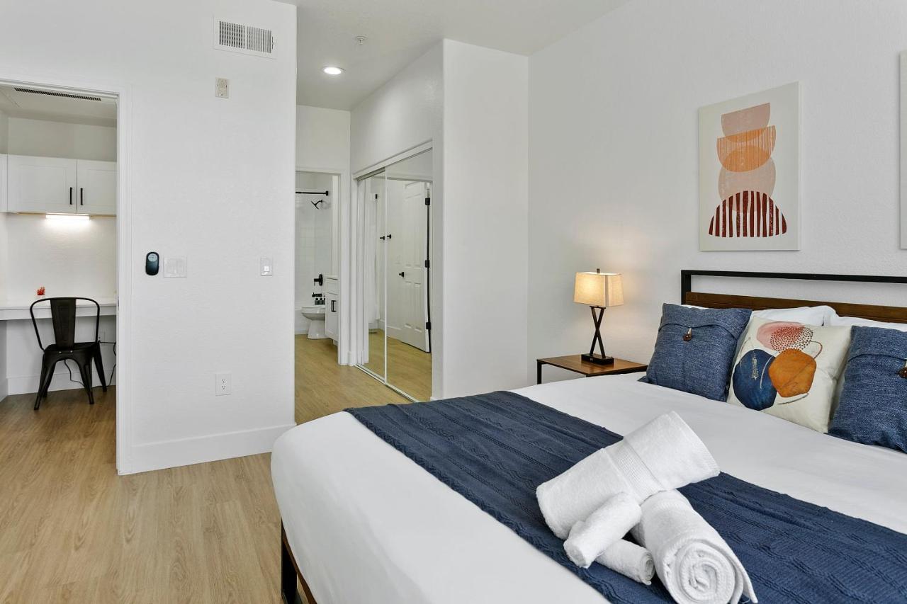 Cozysuites Glendale By The Stadium With Pool 10 Eksteriør bilde