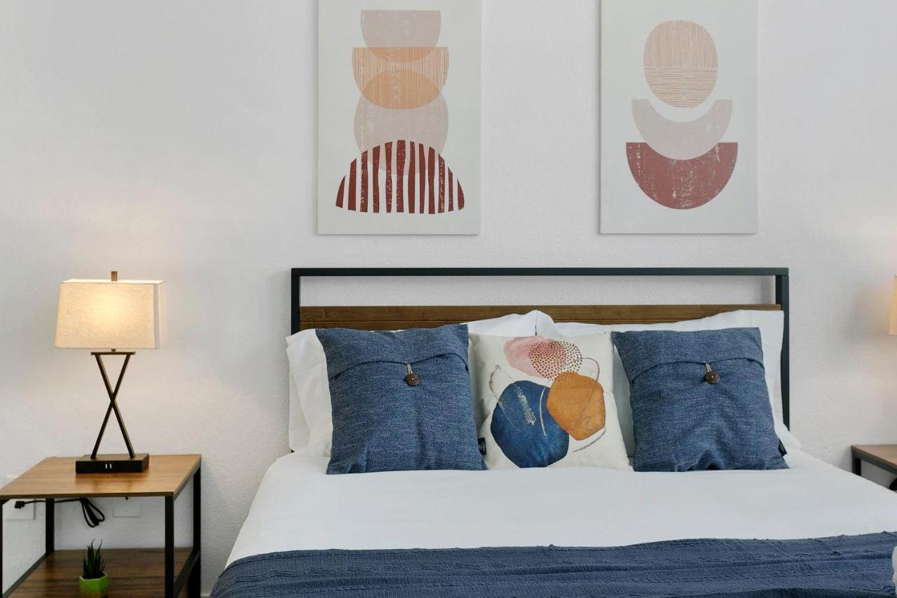 Cozysuites Glendale By The Stadium With Pool 10 Eksteriør bilde